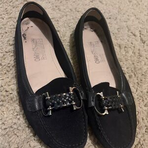 Salvatore Ferragamo Women's Black Leather Loafers